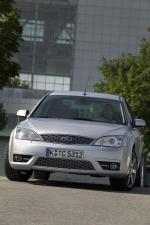 Ford Mondeo Titanium 2004 года